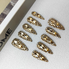 Enormous kart - Sparkly Stiletto Press-On Nails for Women – Reusable Glitter Fake Nails for a Glamorous Look