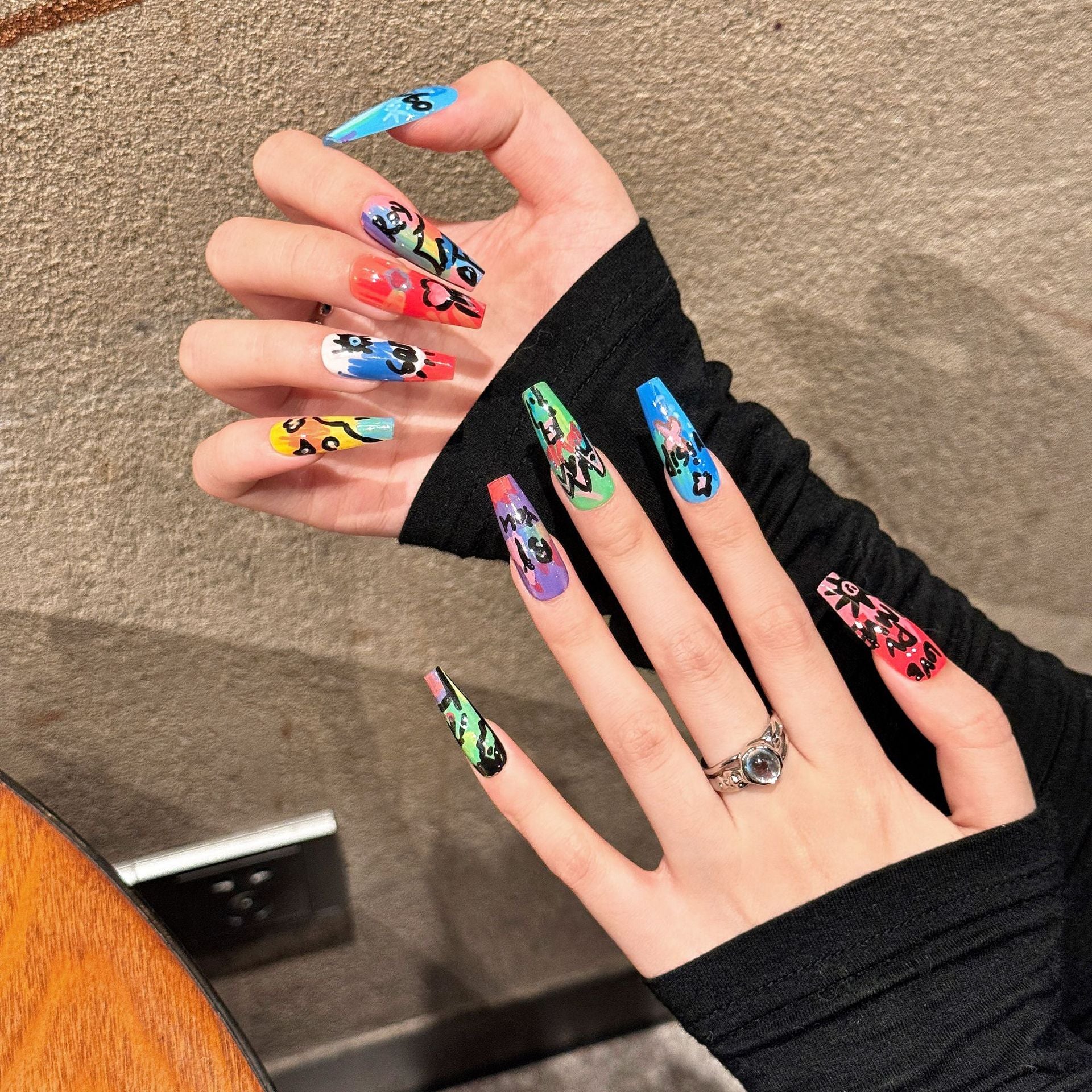 Graffiti Oil Painting Series Removable Fake Nails Wear Armor