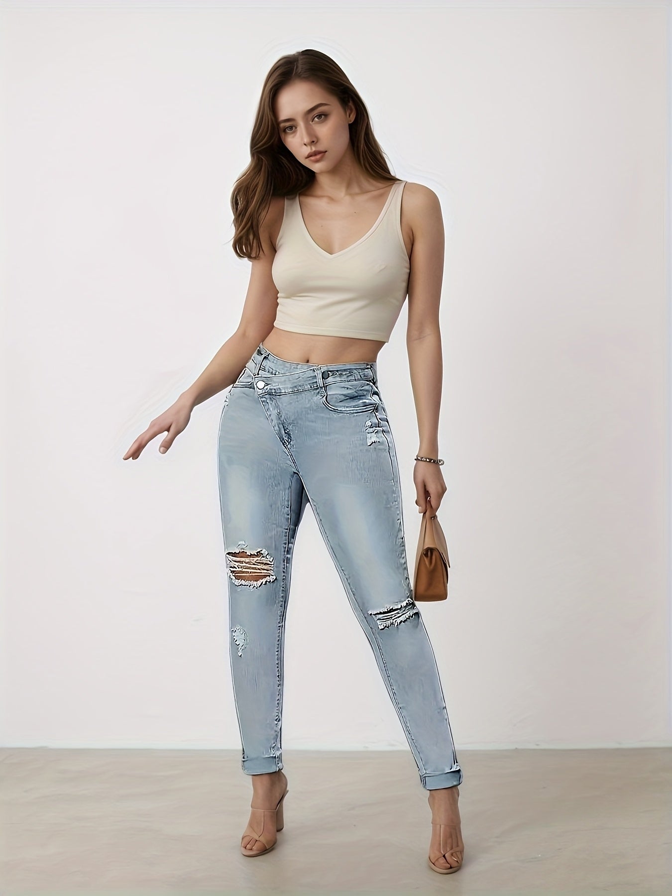 Enormous kart - Fashionable High Waist Distressed Jeans Equipped with Beautiful Waist Belt
