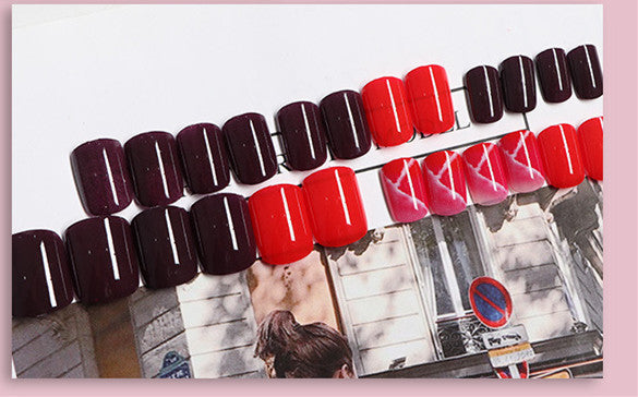 Enormous kart - Trendy Nail Patches with 70 Stylish Designs | Reusable Detachable Manicure Stickers for Women