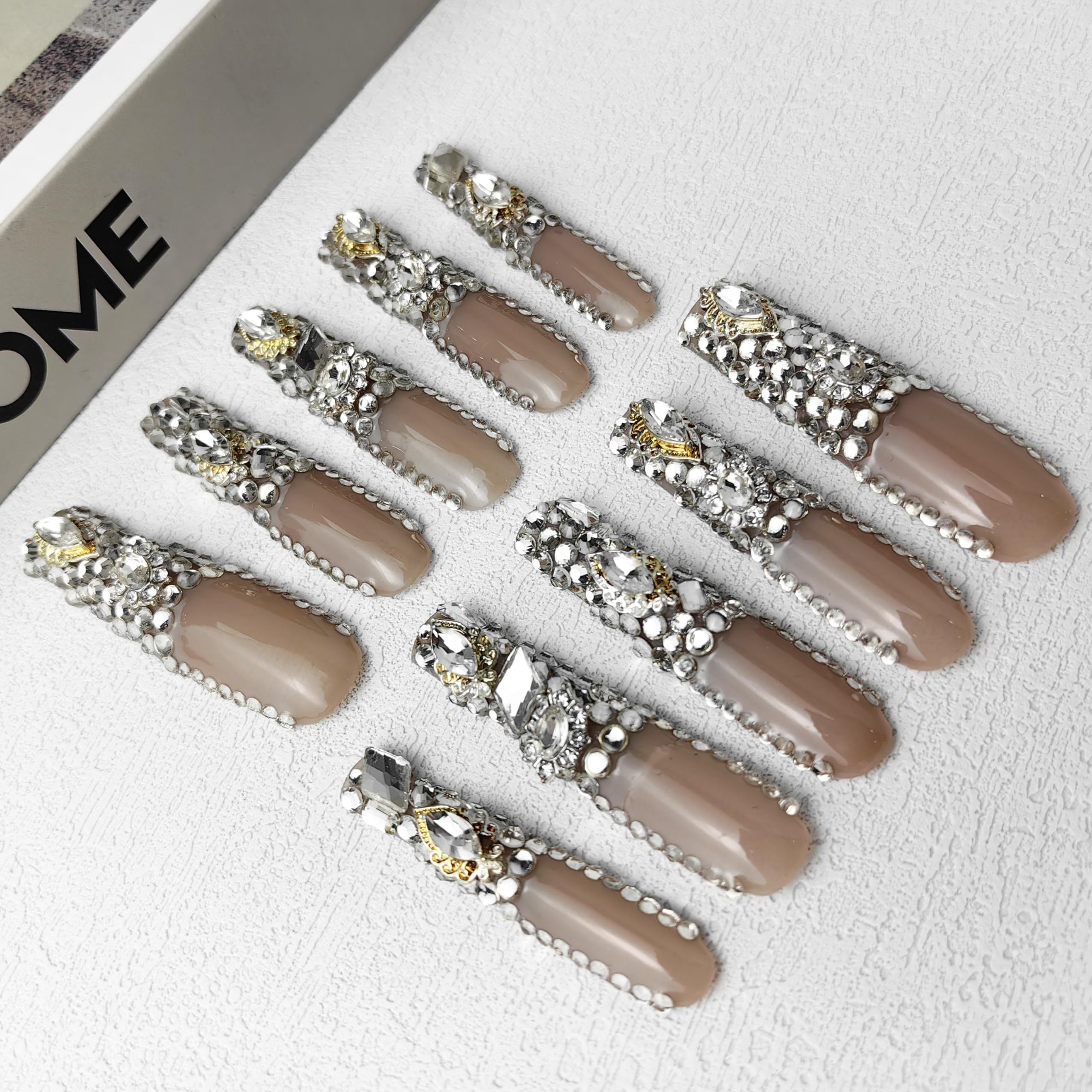 Enormous kart - Glittery and Stone Fake Nails – Shimmer Rhinestone Press-On Nail Set for a Glamorous Look